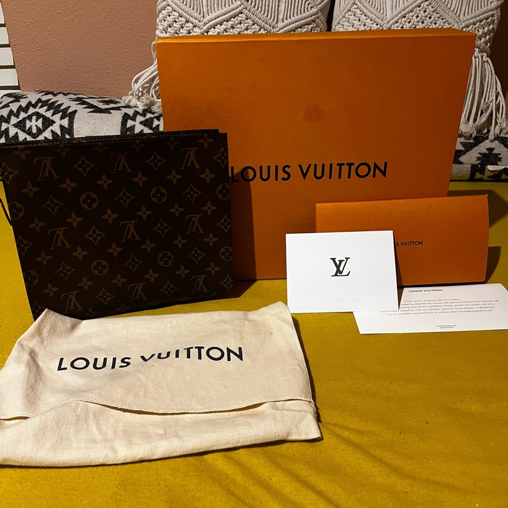 Louis Vuitton Monogram Toiletry Bag 26